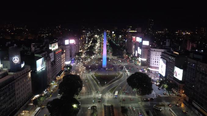 En este momento estás viendo El programa de la Ciudad “Pásate a LED” se incluyó  en el Foro Económico Mundial