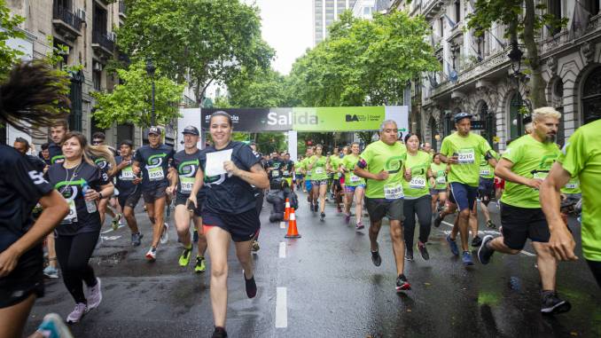 En este momento estás viendo El domingo alrededor de 5.000 corredores participaron de la Carrera Ciudad Verde 2021