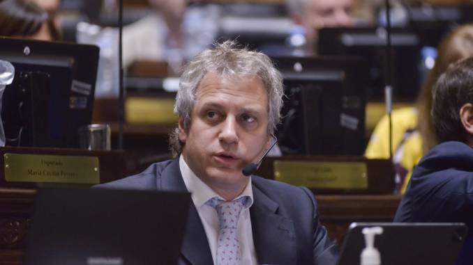 Lee más sobre el artículo Felipe Miguel presentó su 12ª disertación en la Legislatura de la Ciudad