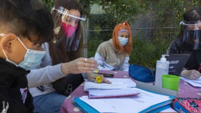 En este momento estás viendo D’Alessandro en el regreso a las clases de la Ciudad: “Los chicos en las escuelas, educándose, y nosotros afuera, cuidándolos”