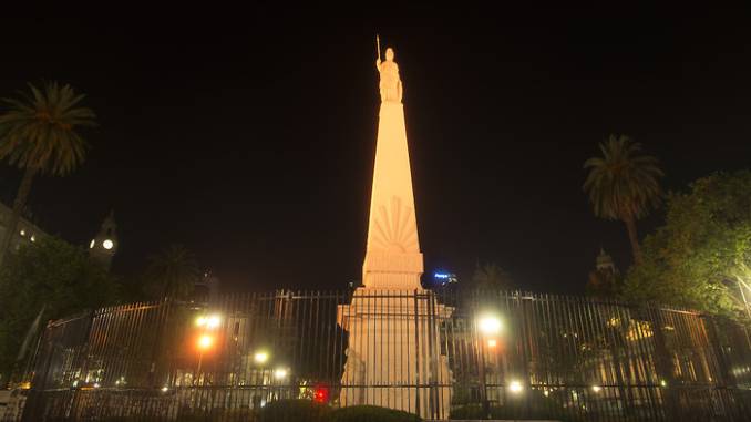 En este momento estás viendo En el día Internacional del Cáncer Infantil se encenderán monumentos de color amarillo