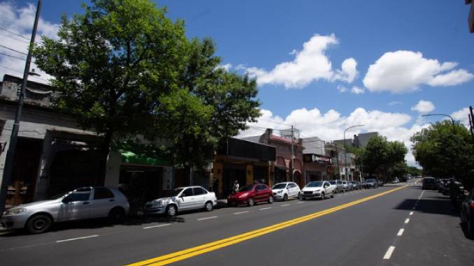 Lee más sobre el artículo La Ciudad de Buenos Aires continúa  renovando calles con asfalto sustentable