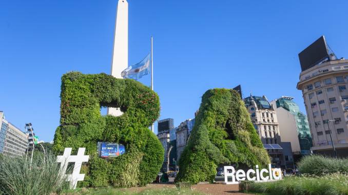 En este momento estás viendo La entrega gratuita de Ecotachos es parte del plan BA Recicla