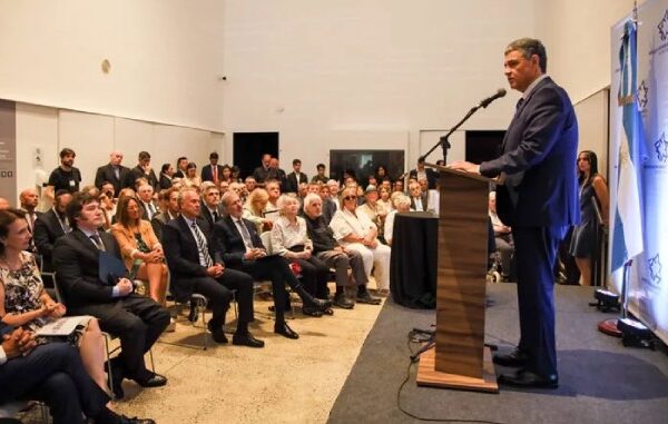 El Jefe de Gobierno porteño Jorge Macri reclamó “la inmediata liberación de los rehenes de Hamas”