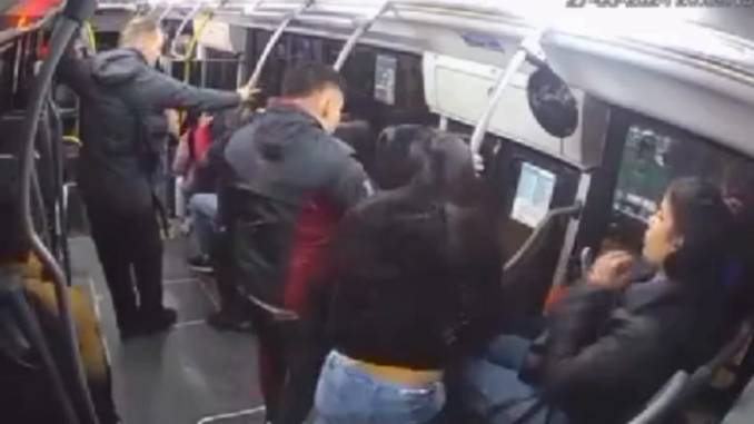 Lee más sobre el artículo Un estudiante universitario padeció un violento robo piraña el Recoleta