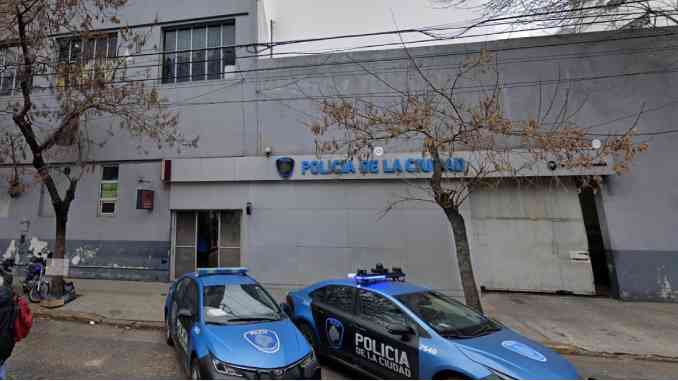 Lee más sobre el artículo Huyeron cuatro presos de una Comisaría de Caballito y dos de ellos fueron recapturados